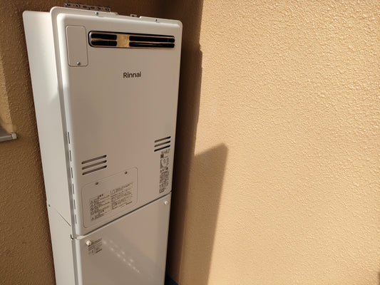 一宮市 リンナイガス暖房付給湯器 RUFH-A2400AW2-1交換工事
